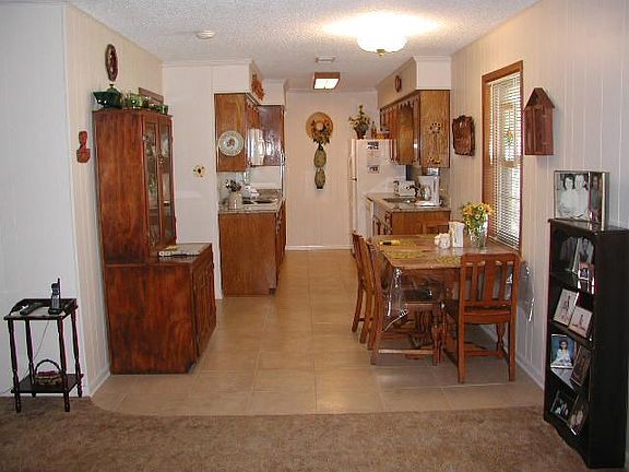 2nd image of 3330 Old Castle Ln