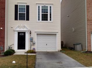 817 Blossom Dr, Hanover, PA 17331