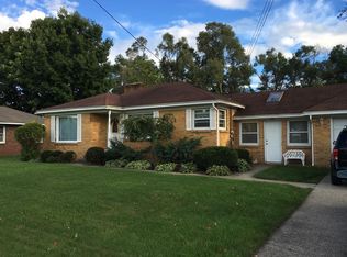 1112 Baldwin St, Jenison, MI 49428