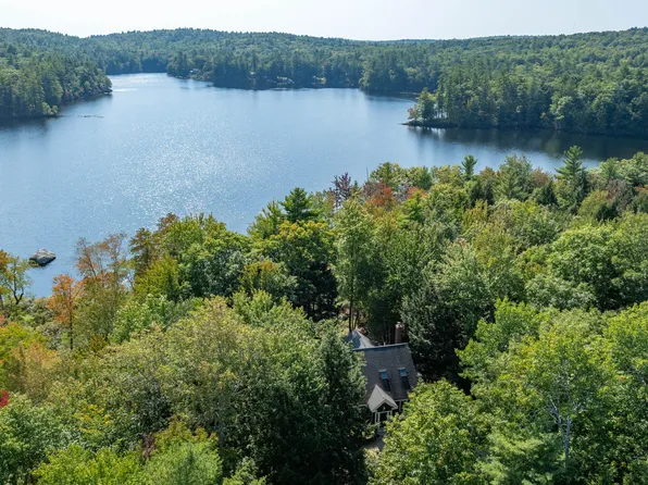 400 North Shore Drive, New Gloucester, ME 04260