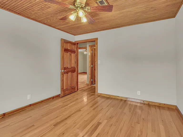 777 Helton Dr — Photo 20