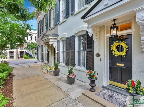 216 W Gaston Street, Savannah, GA 31401