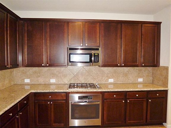 3rd image of 3003 Pennfield Park Ct