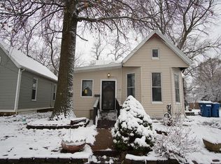 2725 Bostwick St, Alton, IL 62002