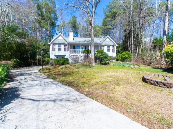 200 Amber Trce, Dallas, GA 30132