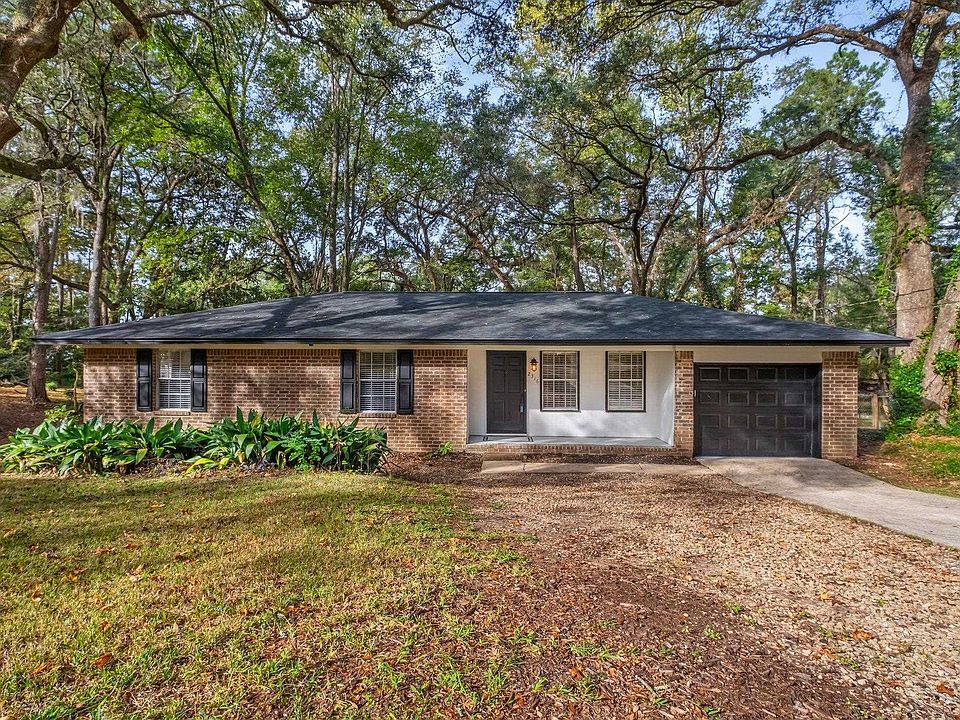 1st image of 2316 Vincent Dr