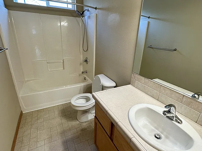 3506 Waterford St — Photo 16