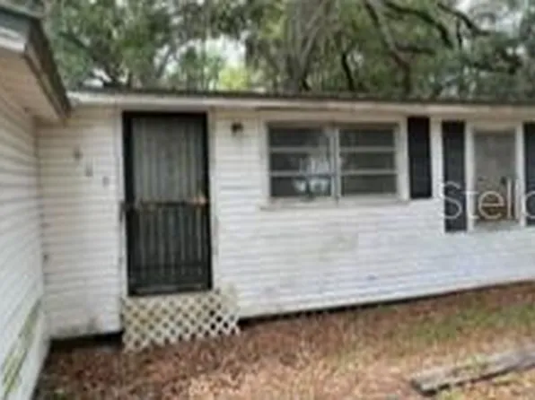 905 Randolph St, Crescent City, FL 32112