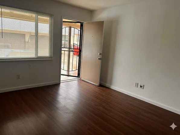 3406 Lerwick Rd, Sacramento, CA 95821