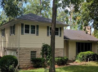 6845 Woodcrest Dr, Fort Wayne, IN 46815