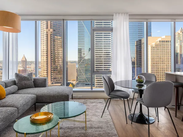 2 Bedrooms Plan, Graystone Condominiums