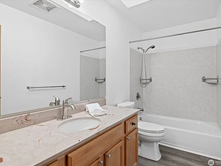 3001 S Charlestown St — Photo 12