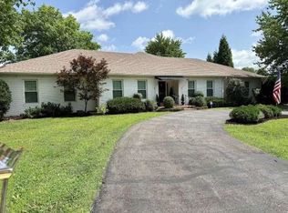 701 Newberry St, Bowling Green, KY 42103