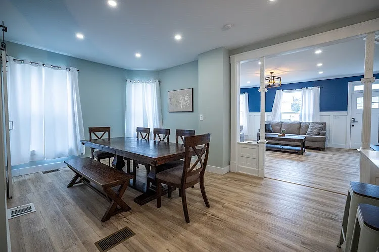 207 Lincoln Dr — Photo 4