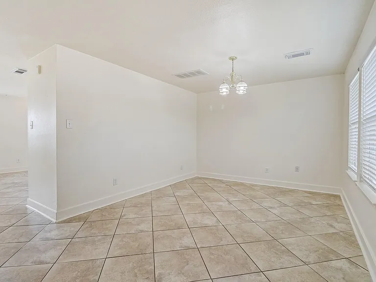 19711 Hidden Shadow Ln — Photo 6