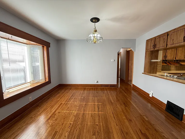 8369 Harding Ave — Photo 5