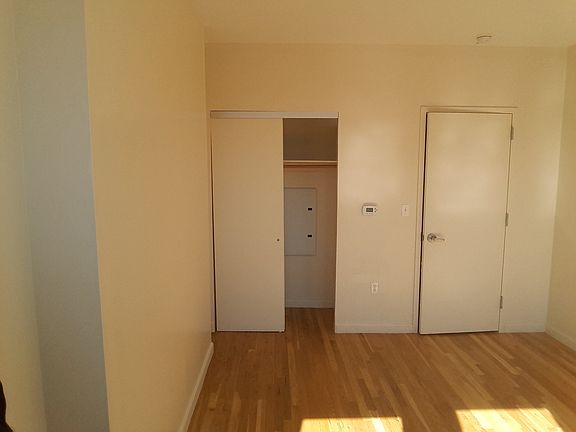 3rd image of 541 E 147th St APT 9