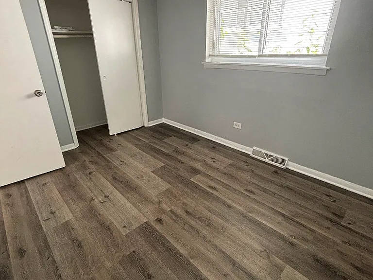 9216 S Avalon Ave — Photo 3