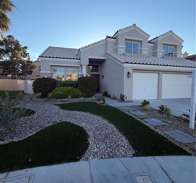 1st image of 11 Cozy Glen Cir