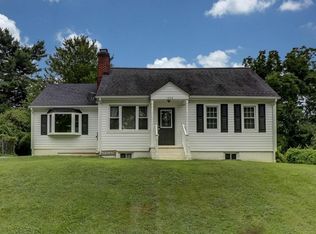 1203 Locust St, Bedford, VA 24523