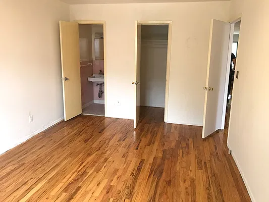 Rented by Mega Homes Realty INC | media 6