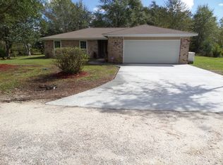 11600 Augustine Rd, Moss Point, MS 39562