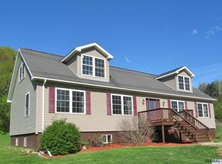 190 Vedder Rd, Catskill, NY 12414