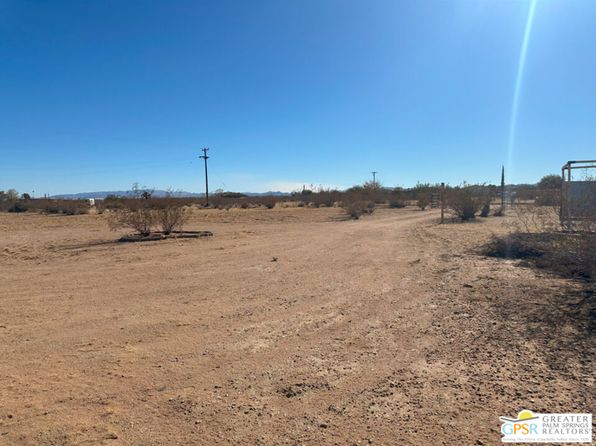 276 Fair Acres, Landers, CA 92285