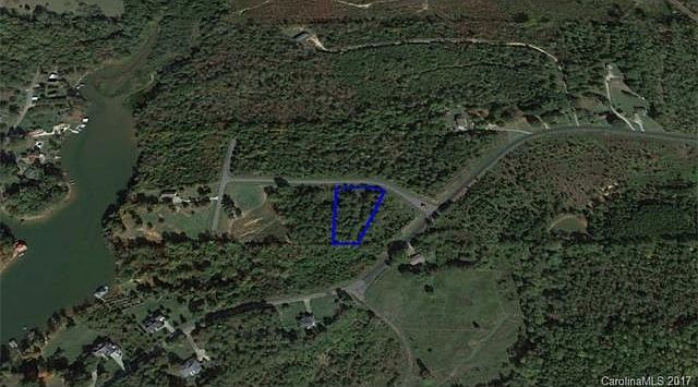 2nd image of 105 Stallion Ln