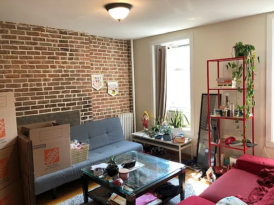 Rented by Friedman Roth Realty | media 18