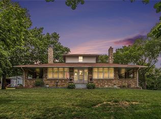 2020 Richfield Rd, Liberty, MO 64068