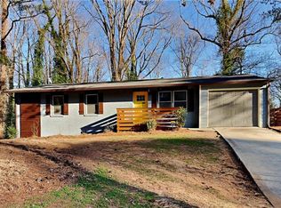 2952 W Peek Rd NW, Atlanta, GA 30318