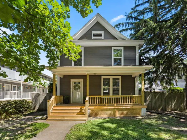 604 W Healey St, Champaign, IL 61820