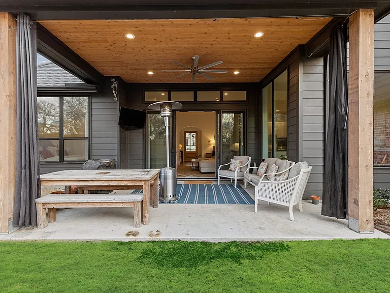 9847 Mixon Dr — Photo 30