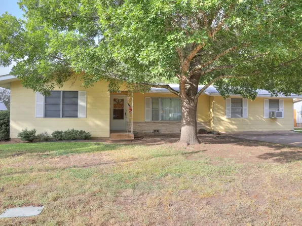 109 W Mulberry St, Mason, TX 78624