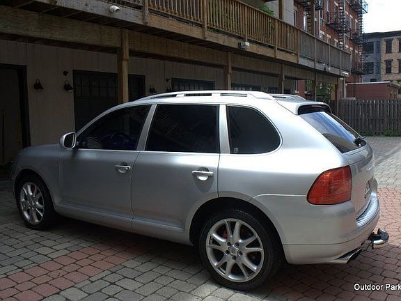 Outdoor Parking & Courtyard