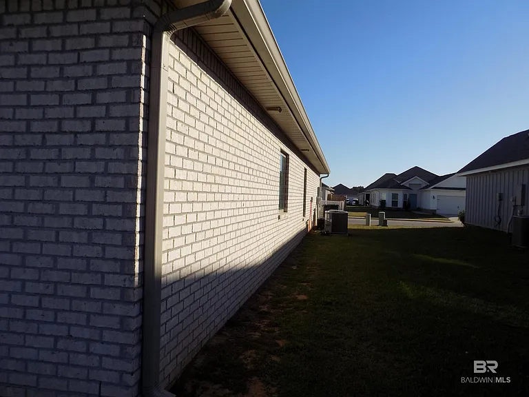 22928 Lieutenant Ave — Photo 28