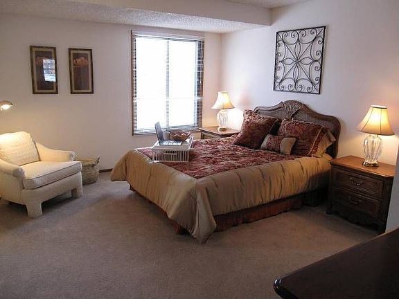 Spacious master bedroom