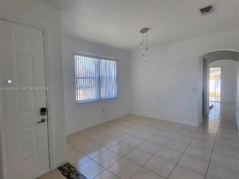 23752 SW 110th Ave — Photo 3