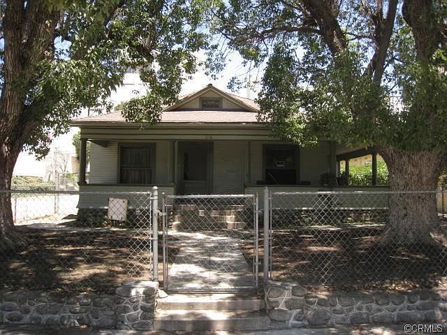 1st image of 218 W C St