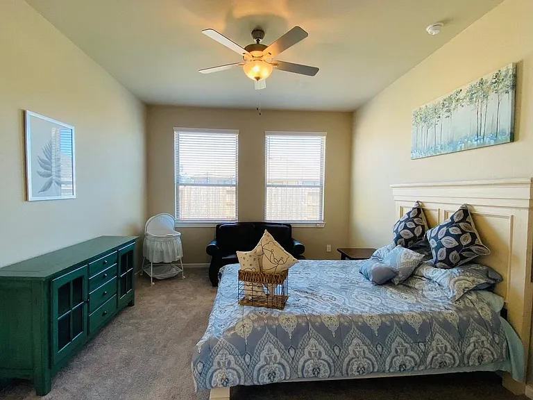 4715 Purple Fountain Dr — Photo 10