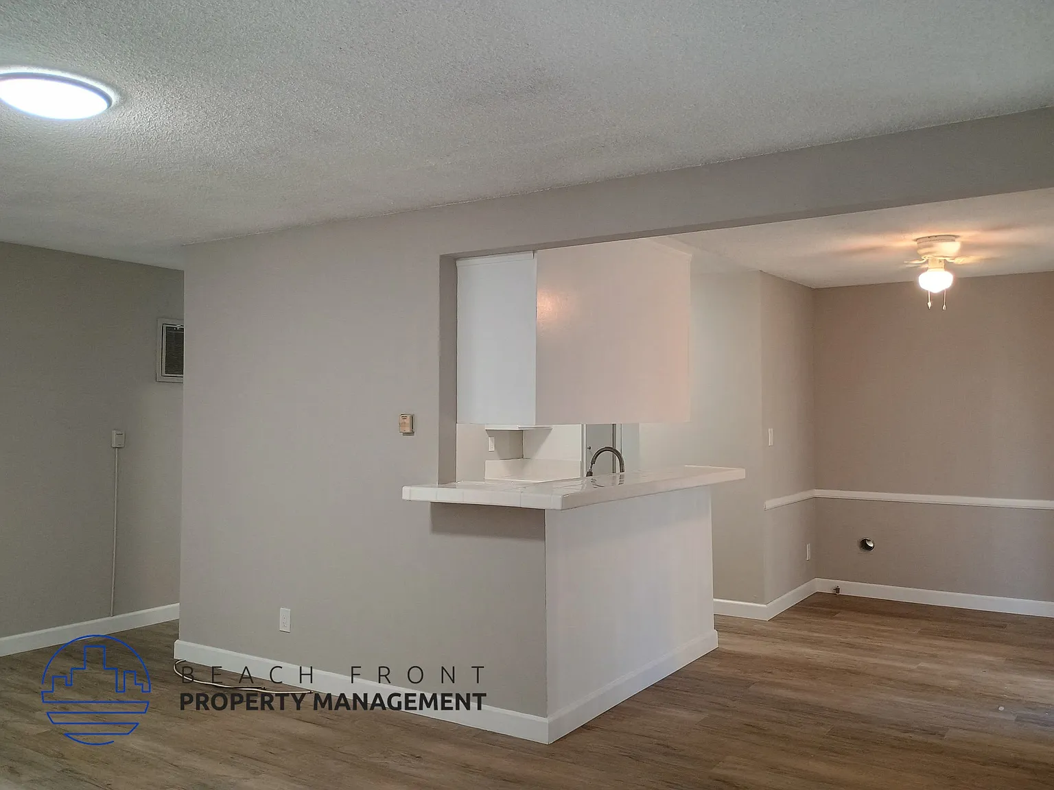 13627-13737 1/2 Lemoli Ave — Photo 2
