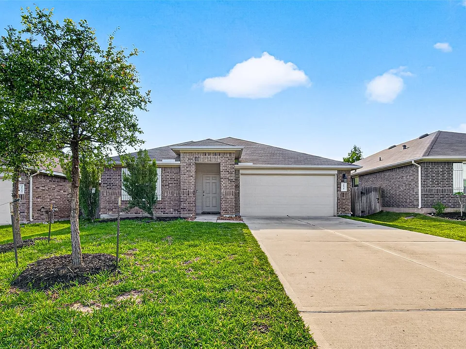 40347 Blossom Valley Ln
