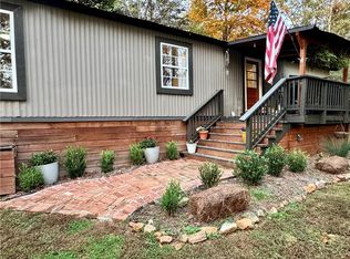 466 Sanders St, Clarkesville, GA 30523