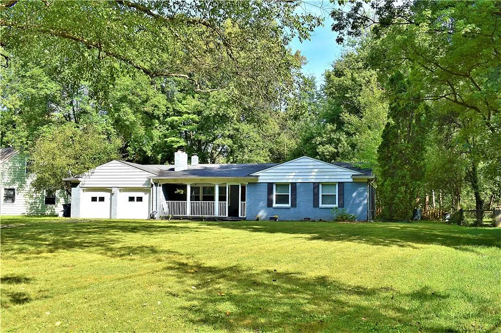 6918 Munsee Ln photo 1