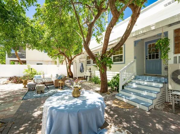 7 Barcelona Dr, Key West, FL 33040