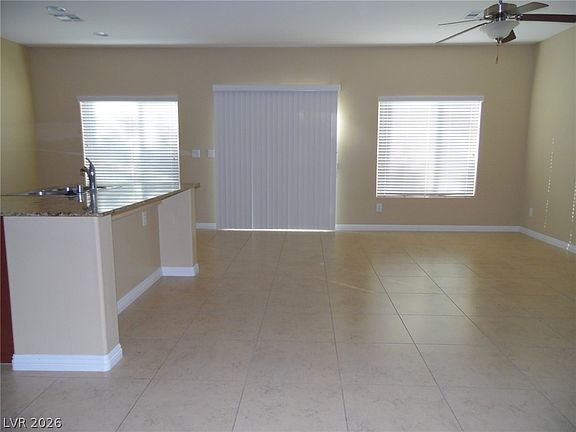 4th image of 2821 Rough Green St