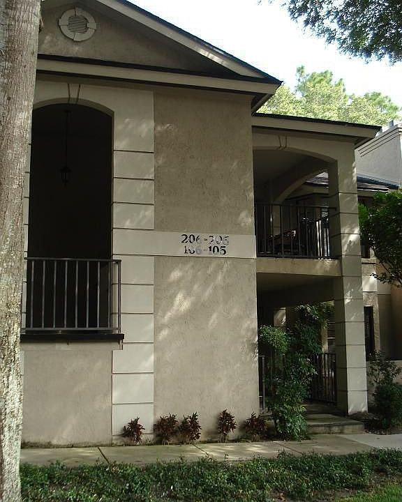 Second floor unit