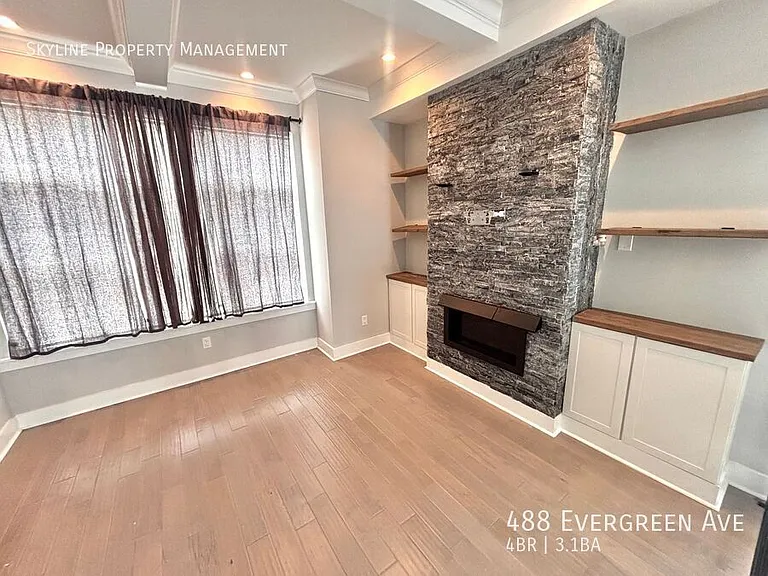 488 Evergreen Ave — Photo 4