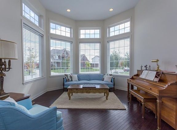 3rd image of 14340 Murphy Cir E